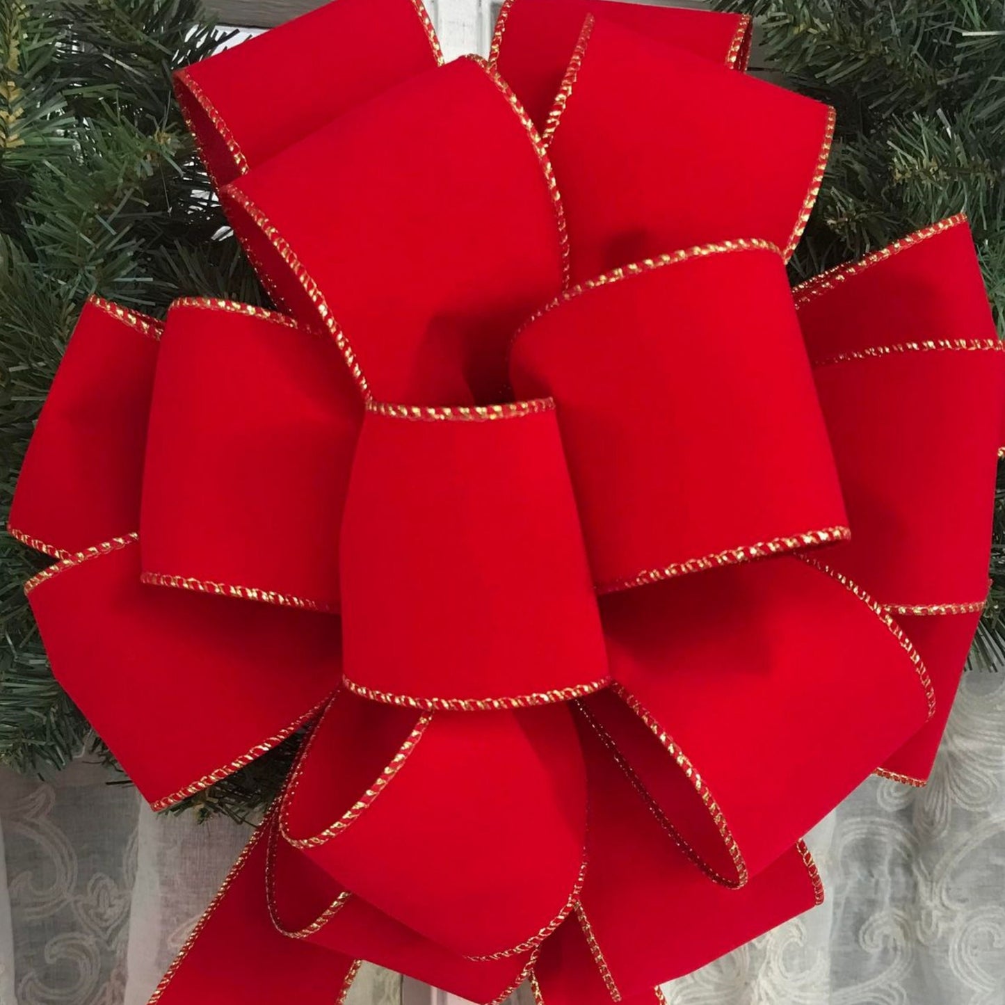 OUTDOOR Red Velvet Gold Trim Christmas Wreath Bow for Front Porch Decor Weatherproof Christmas Bow Lamp Post Decor Outside Christmas Bows