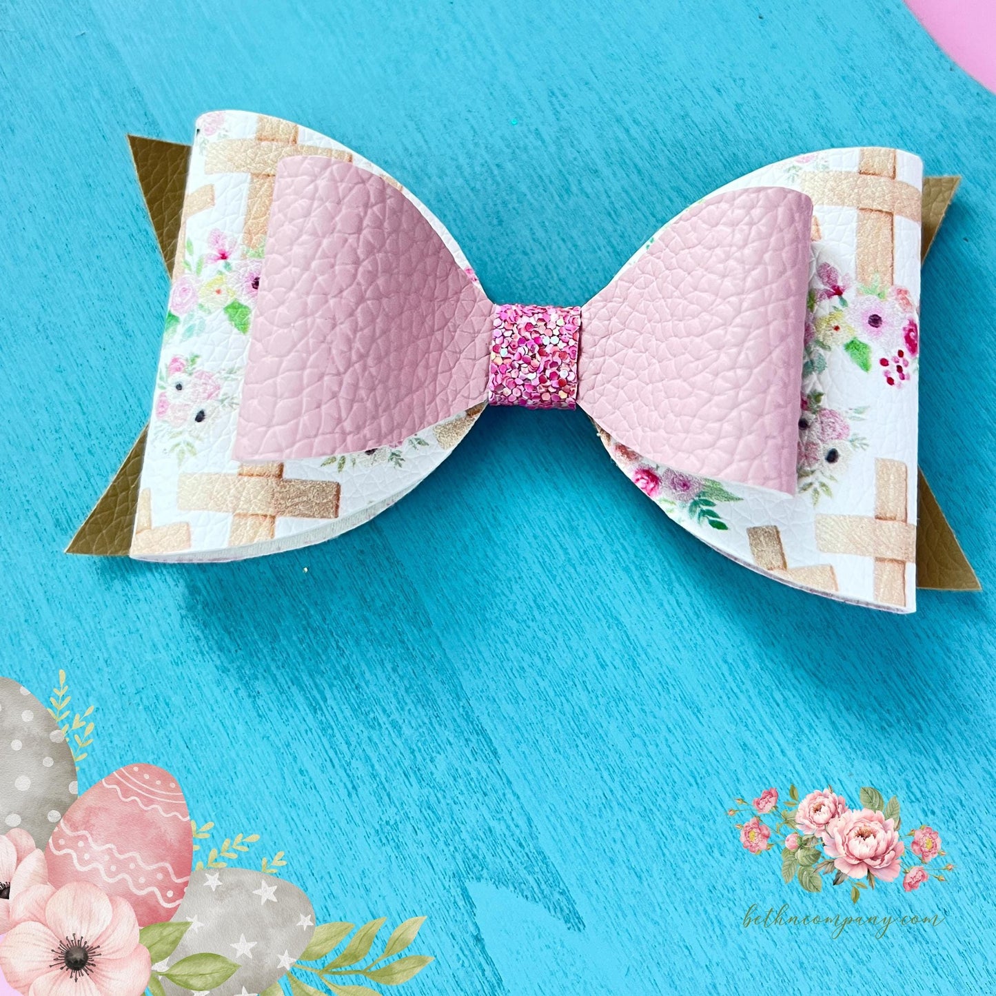 Easter Hair Bow Three Wooden Crosses Design 4” Hair Bows for Girls Bow Clip Hair Accessories Faux Leather Hairbows Easter hair accessory