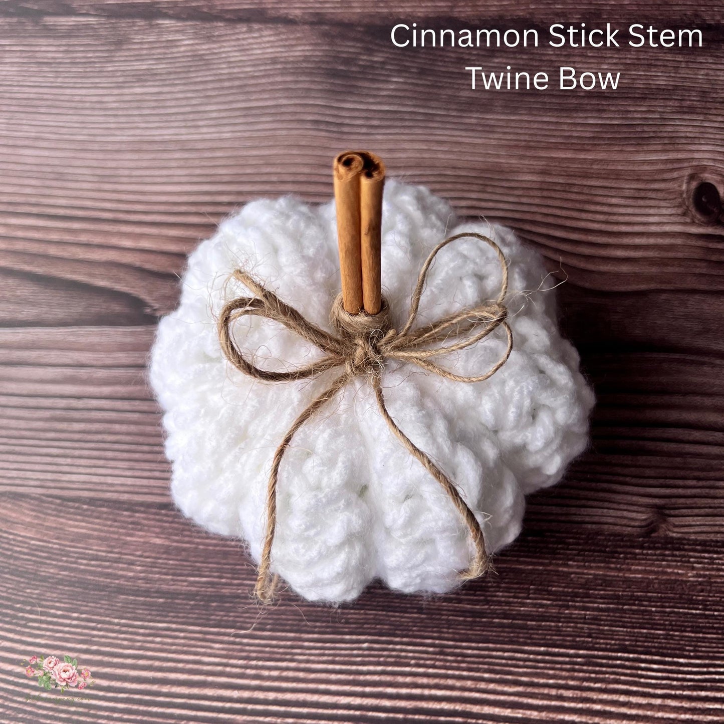 Handmade Small White Crochet Pumpkin – Fall Decor, Neutral Farmhouse Style, Tiered Tray Accent, Autumn Table Centerpiece
