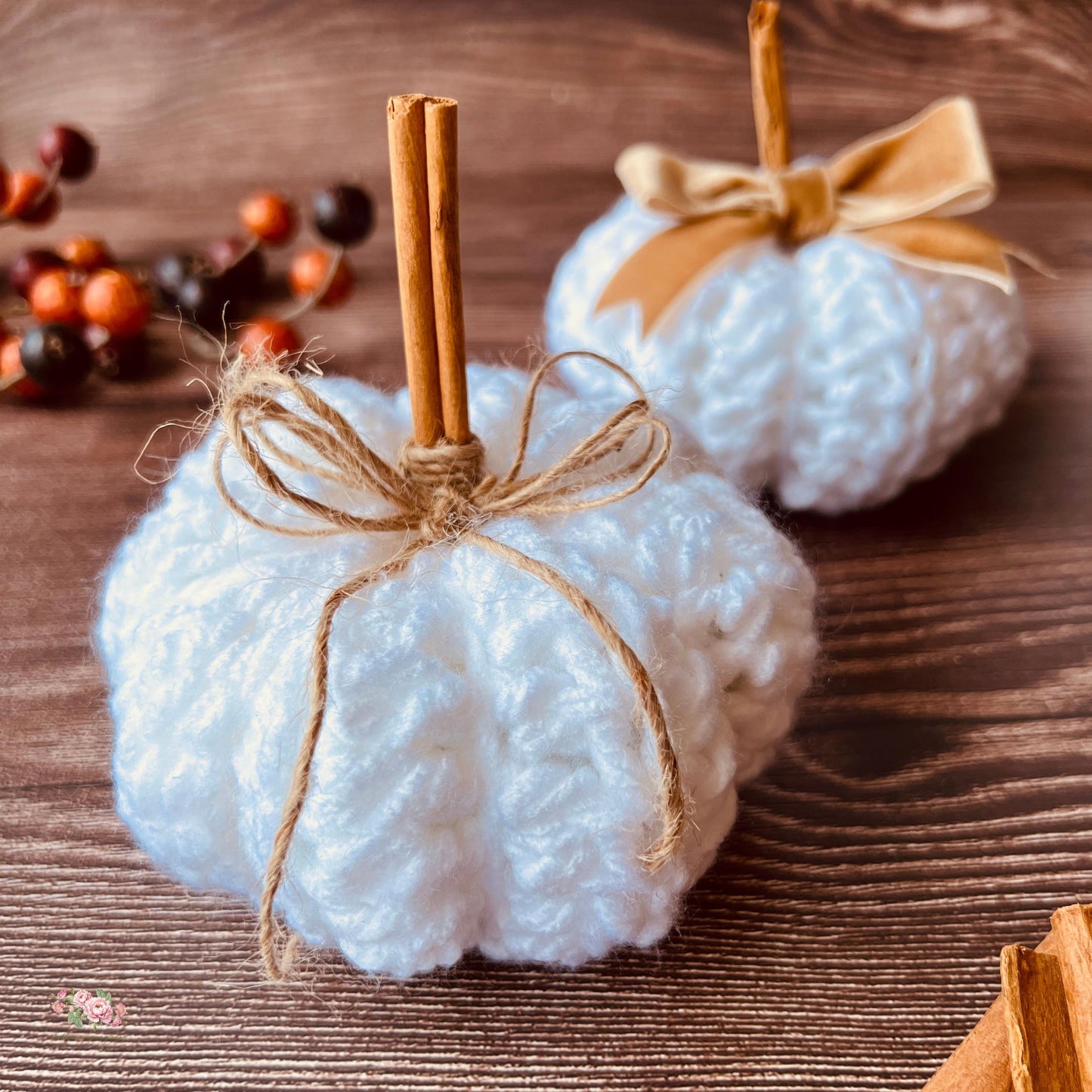 Handmade Small White Crochet Pumpkin – Fall Decor, Neutral Farmhouse Style, Tiered Tray Accent, Autumn Table Centerpiece