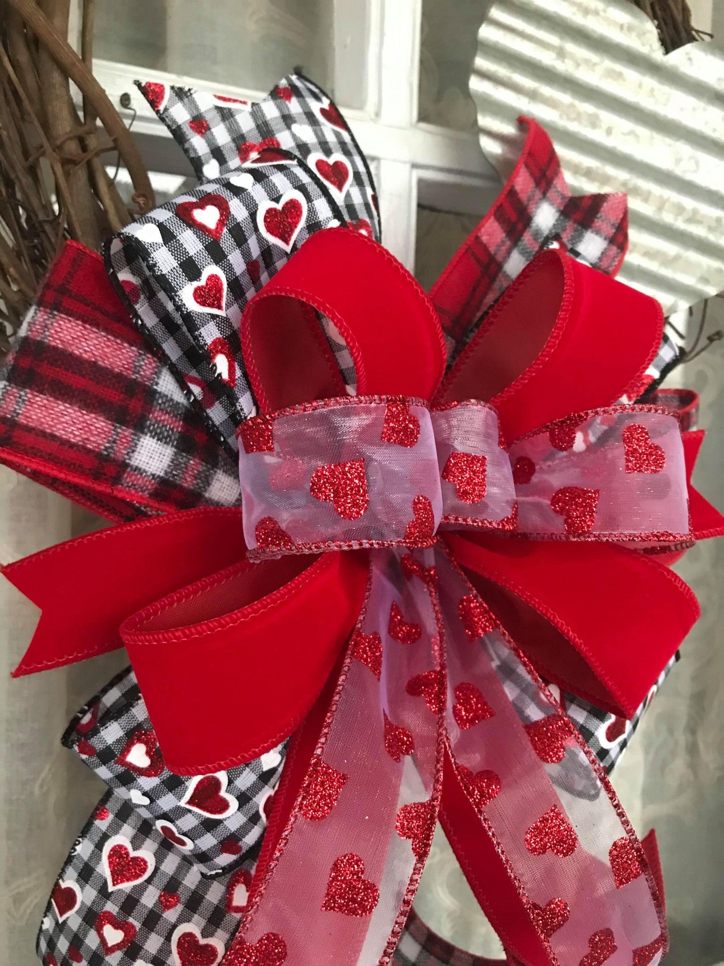 Farmhouse Valentine's Day Black and White Buffalo Plaid Wreath with Galvanized Heart