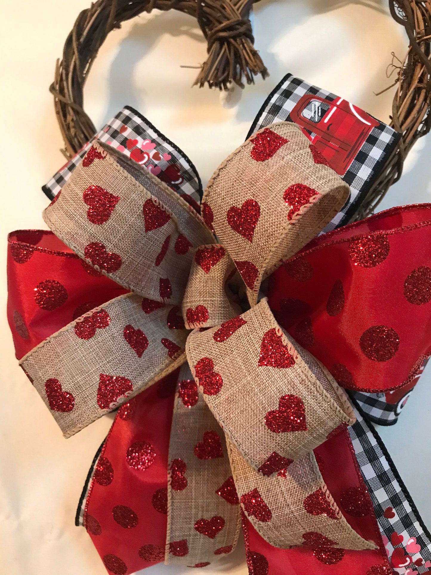 Valentine's Day Heart Wreath, Valentines Heart Shaped Wreath, Valentines Day Decor for front door, Mixed Ribbon wreath, front door decor