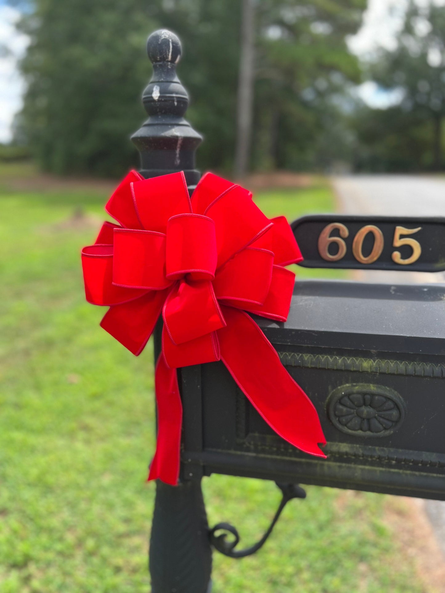 OUTDOOR Weatherproof Red Velvet Christmas Wreath Bow with Liner Christmas Bow 2.5" width wired red velvet