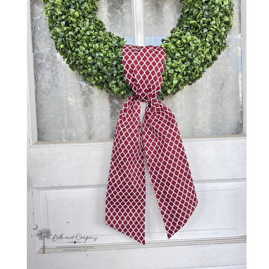 Maroon Wreath Sash Maroon & White Quatrefoil Wreath Front Door Decor Wreath Sash Handmade Fabric Sash Team Decoration Grand Millennial Style