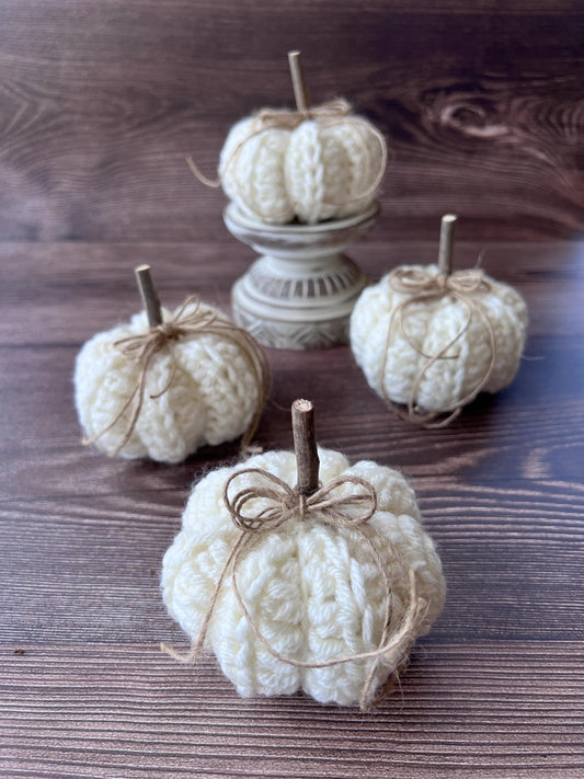 Handmade Small Cream Crochet Pumpkin – Fall Decor, Neutral Farmhouse Style, Tiered Tray Accent, Autumn Table Centerpiece