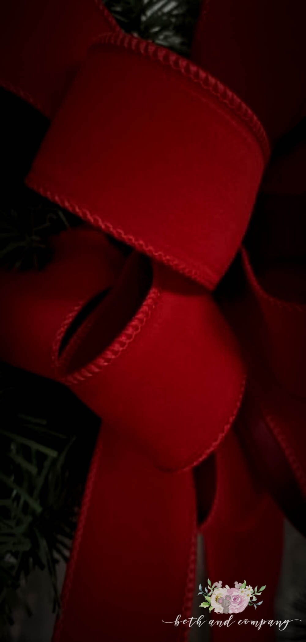 OUTDOOR Red Velvet Christmas wreath bow, Weatherproof Christmas Bow, 1.5" width wired red velvet with plastic liner