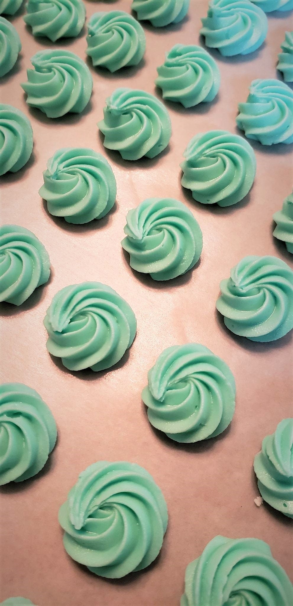 Royal Icing Recipe, The Perfect Royal Icing Recipe, Bonus Tutorial, How to Make Royal Icing Flowers