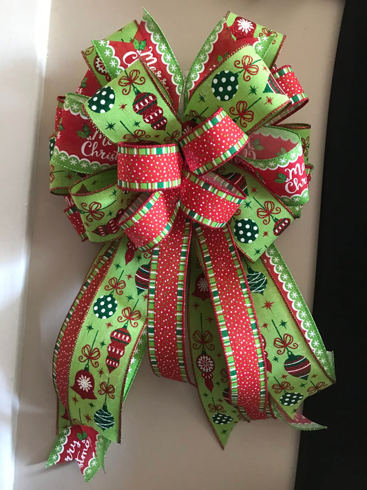 Retro Christmas Ornament Wreath Bow, Lime Green Bow