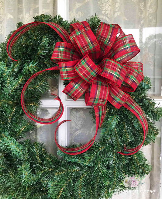 Christmas Bow, Traditional Christmas Plaid 10 Inch Round wreath bow with tails, Lantern bow for the holidays