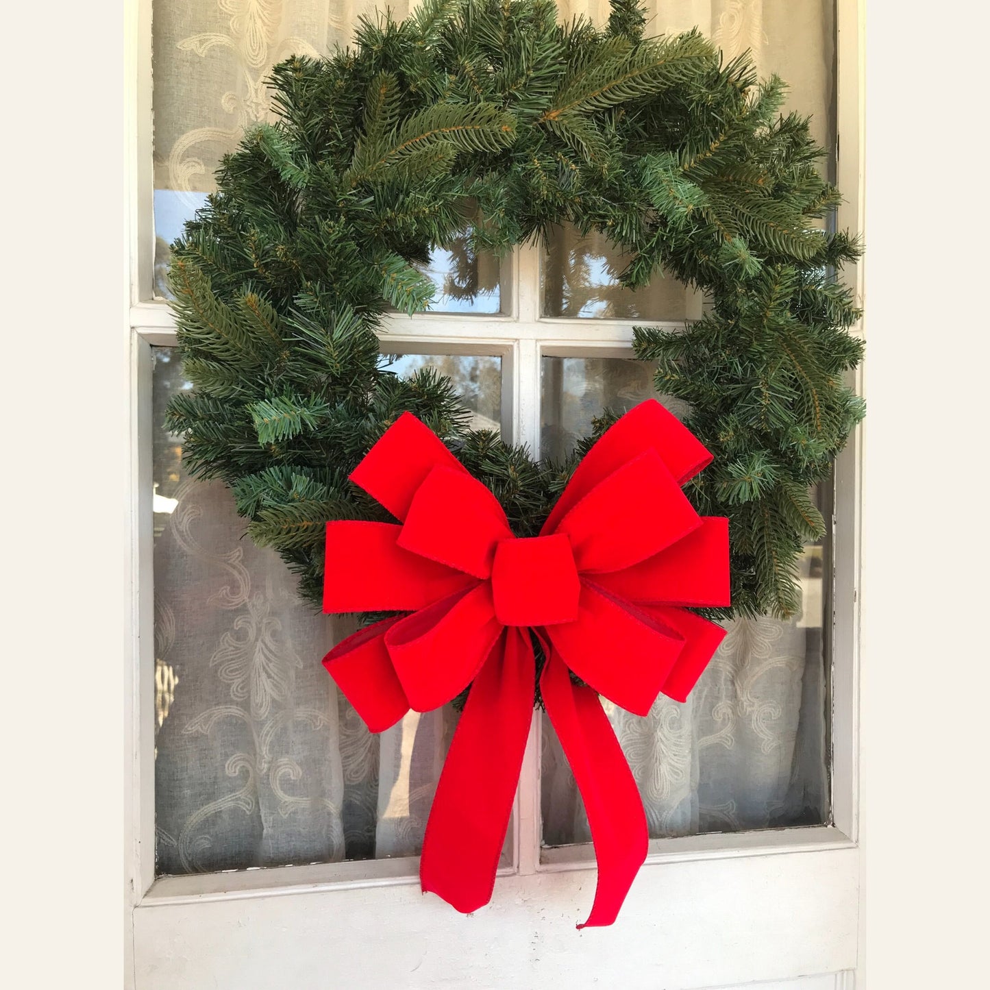 OUTDOOR Bright Red Velvet Christmas bow with liner