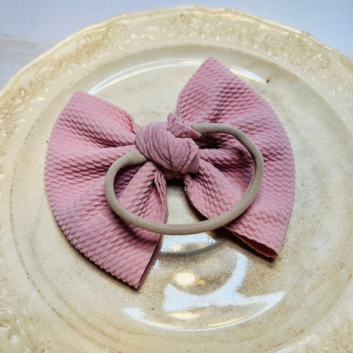 Liverpool Bow / 5 Inch Bullet Stretch Fabric Infant Bow / Light Mauve